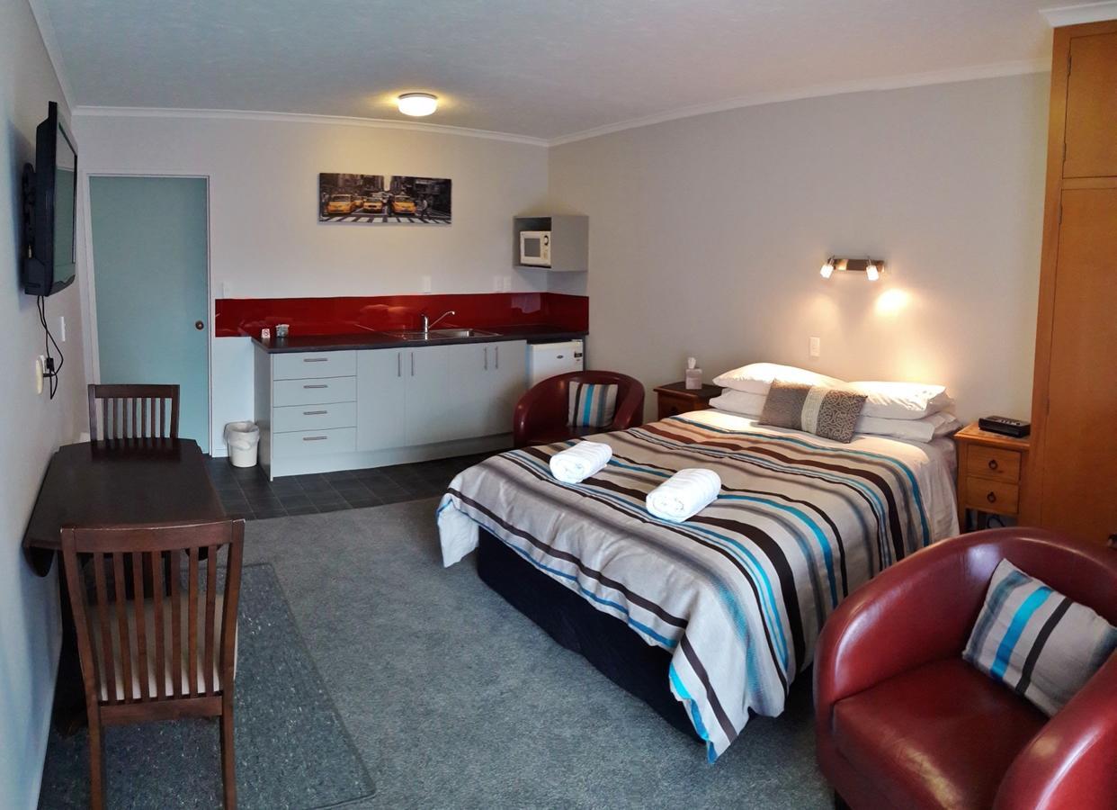 Academy Lodge Motel Ashburton Exterior foto